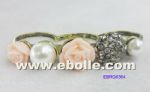 Fashion ring