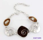 Metal bracelet