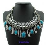 Vintage retro bib necklace