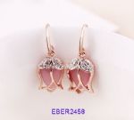 Unblossomed fashion stud earrings