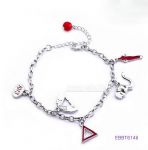 Metal links bracelet with charms decoration