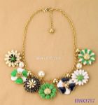 Metal necklace