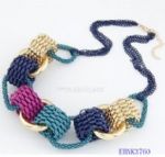Metal necklace