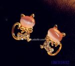 Cute cat style of stud earring