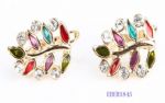 Fashionable stud earring