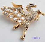Horse style of diamantes brooch