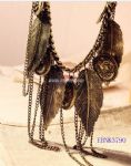 Leaves metal  necklace