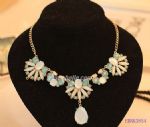 Water droplets gem necklace