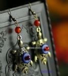 Folk style of tortoise earring