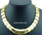 Exaggerated alloy necklace 