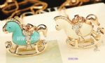 Cute horse resin necklace