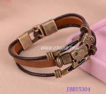 Fashionable vintage rivets bracelet