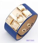 Personalized exaggerated metal rivets bracelet