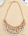 Artifical pearls necklace
