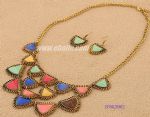 Vintage atmosphere multilayers necklace