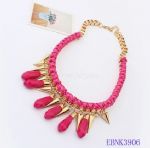 Exaggerated punk style of metal necklace