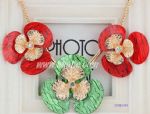 Three flowers pendant necklace