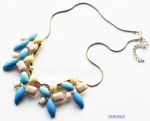 Irregular pendants necklace