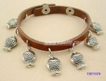 Going fish leather bracelet