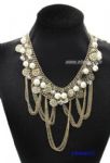 Vintage style of tassels metal necklace