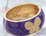 Vintage style of enamel bangle