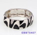 Leopard style of fashionable bangle