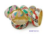fashionable diamantes bangle 
