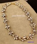 Fashionable diamantes necklace