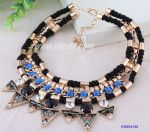 Elegant style necklace with metal links