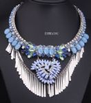 Alloy and resin necklace