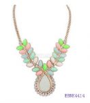 Metal necklace with diamantes inlaid decoration