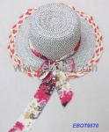 Ladies' Straw Hats, Clean and Fresh Silk Band Surrounded