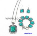 Turquoise jewelries set