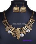 Vintage classical jewelry set with rhinestones inlaid