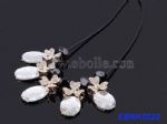 Water droplets design crystal necklace