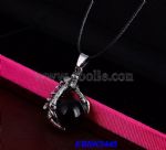Personality dragon claw pendant necklace