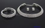 Luxurious Jewelry Set Fully Studded with Rhinestone