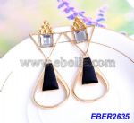 Hollow geometric metal earrings
