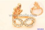 Masks decorated with crystal rings