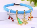 DIY charms with christmas tree bracelets