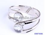 Metal cuff