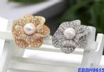 Lucky clover brooch,with pearls and crystal