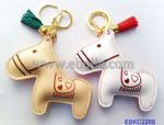 Customized PU Leather Keychain, Made of PU Leather