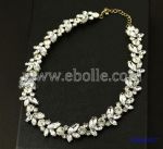 Exquisite crystal statement necklace 