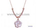 Elegant crystal rose shape pendant necklace