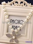Vogue Beaded Statement Necklace with Multiply Crystal Flowers