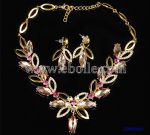Vogue Necklace and Earring Set Crystal Decoration