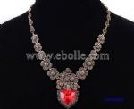 Retro metal necklace with ruby decoration
