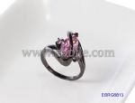 Fashion Unique Black Gold Rings with Rhinestone Decoration