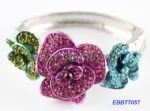 Sparkly design bangle